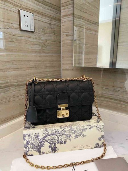 

d's roman nail chain package with original double layout embroidery and heavy industry hardware zly bags