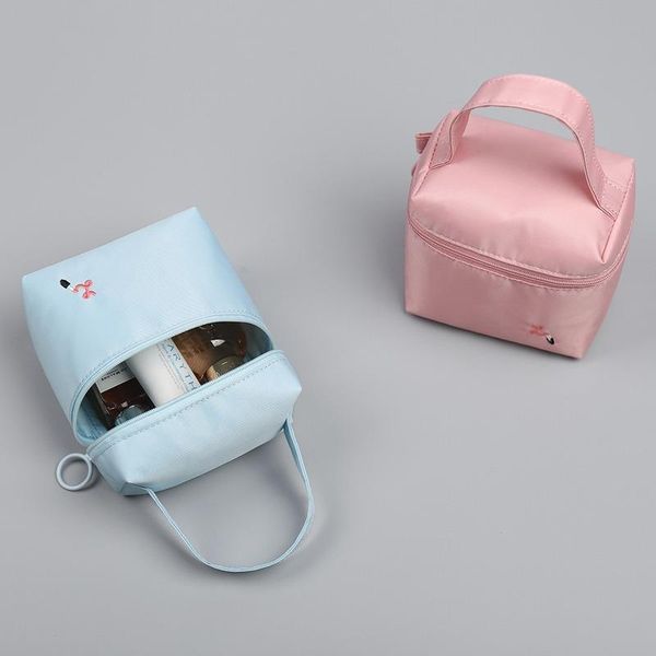 

storage bags simple women's cosmetic bag travel handbag portable makeup waterproof sanitary pad pouch zipper washing toiletries