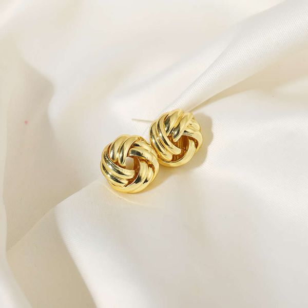 

simple knotting small ball lovely temperament net red earrings female