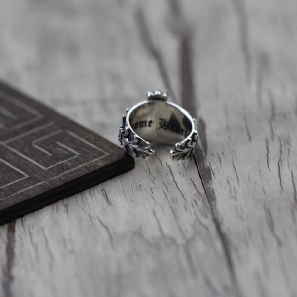 

100% s925 pure silver ring personality retro punk style cross cross flower military flower classic ring gift to your lover 2021 new hot