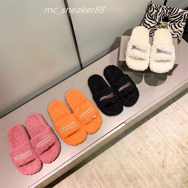 

2021 designers winter luxurys women wool slippers fur fluffy furry warm letters sandals comfortable logo embroidery flip flop size 35-40, Black
