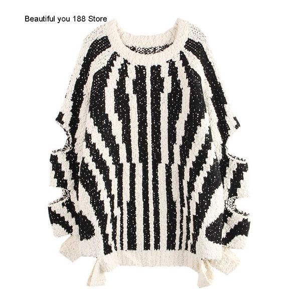 

women's sweaters french minority fall / winter 2021 languid wind cocoon pullover black and white color matching hole sweater knitwear, White;black