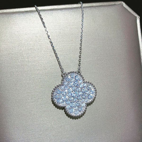 

the new high-quality seiko s925 sterling silver flower 2.5cm micro-inlaid high-carbon diamond flower clavicle chain luxurys designers jewelr