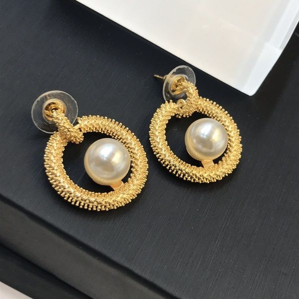 

design jewelry brass pearl earrings personality simple temperament earrings korean s925 silver needle
