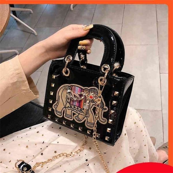 

texture elephant embroidered women's bag