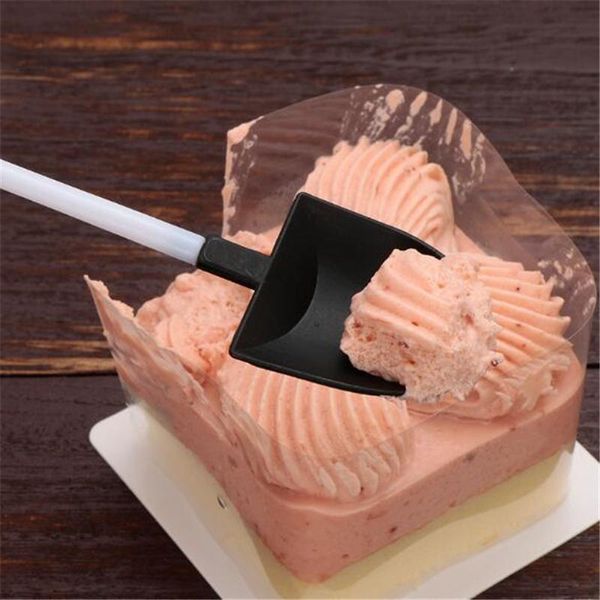 

spoons 100pcs/set disposable plastic scoops dessert stick cake scoop shovel shape ice cream spoon party cutlery
