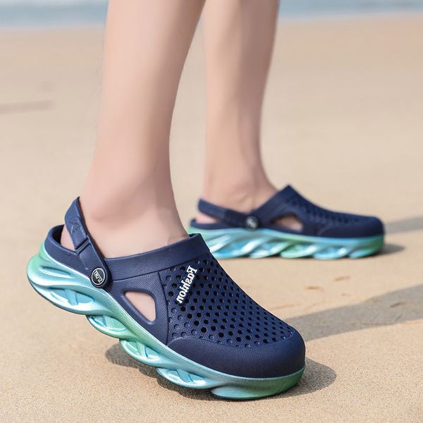 

selling men women trainers sports size cross-border summer slippers thick-soled beach shoes couple hole shoe outdoor baotou sandals code:25l, Black