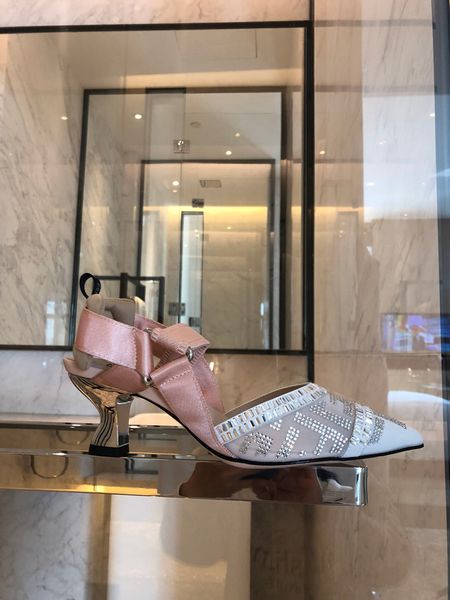 

2021 good quality fashion women luxurys designers shoes designer sandals womens luxury high heels sandal dress shoess with box size 35-41 -n, Black