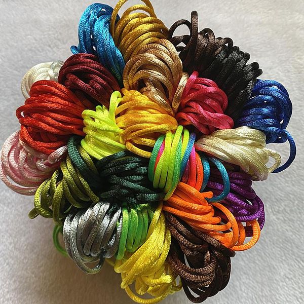 

yarn 5yards/lot 2.0mm chinese knot line cord silk satin nylon diy string necklace bracelets, Black;white