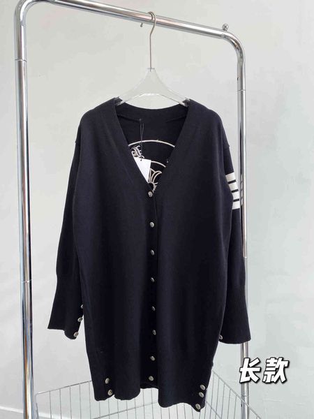 

ch crojia four bar horseshoe embroidery knitted cardigan button loose coat fashion y092405, Black