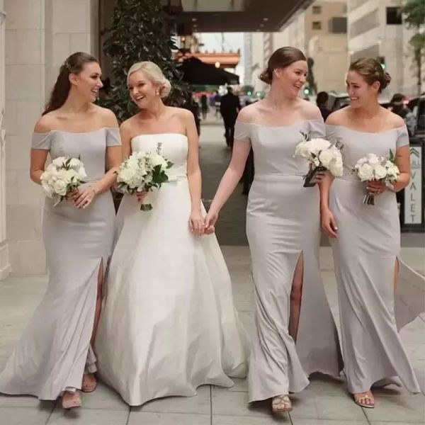 Серебряные серые подружки невесты платья с плеча 2022 шифон длиной пола оболочки боковой щель страна Свадебная горничная почетное платье на заказ