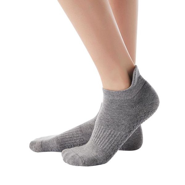 

sports socks non slip yoga for women anti-skid barre fitness with grips, Black