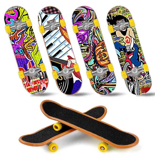 

finger skateboard finger skateboard mini desktoy combination creative finger board toy0