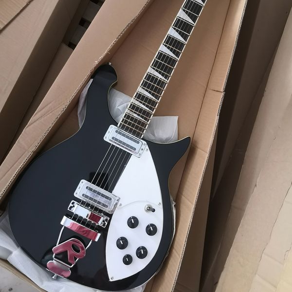 

6 strings black electric guitar,rosewood fretboard