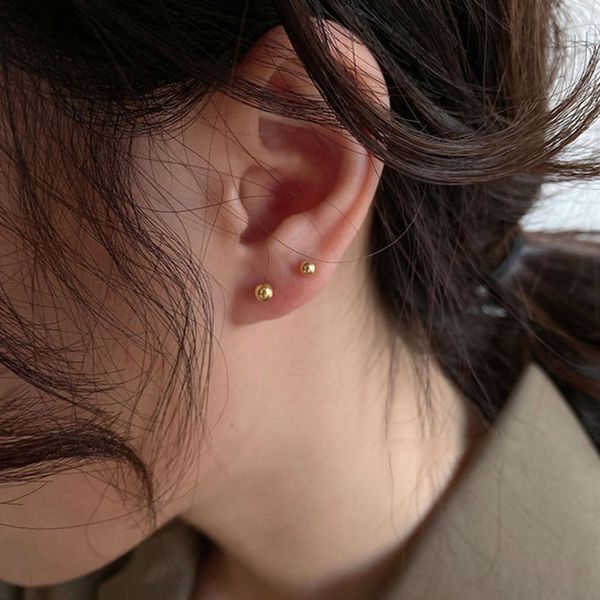 

earrings female earrings simple small. keep holes sticks. take them when you