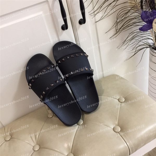 

classic mens womens studs slipper summer beach outdoor home sandals slides flat leisure letters printed spikes slippers black white flip flo