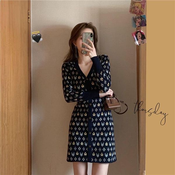 

casual dresses dress autumn/winter 2021 female temperament of high-end women accept waist show thin senior long-sleeved, Black;gray