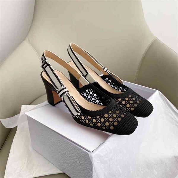 

d baotou sandals women 2021 spring and summer new high-heeled back strap shallow cut-out low thick heel shoes, Black