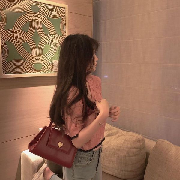 

evening bags vintage hepburn love handbag 2021 korean version of the textured pu leather bag with a one-shoulder stick