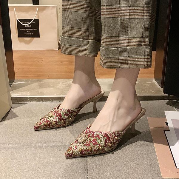 

slippers summer women wear fine with high-heeled sandals metal decoration gorgeous pattern pumps u24-58, Black