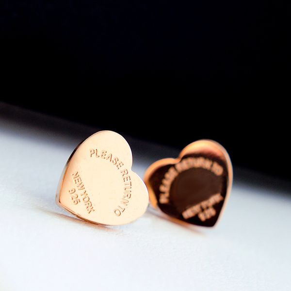 

gold stud heart earrings,t c, Golden;silver