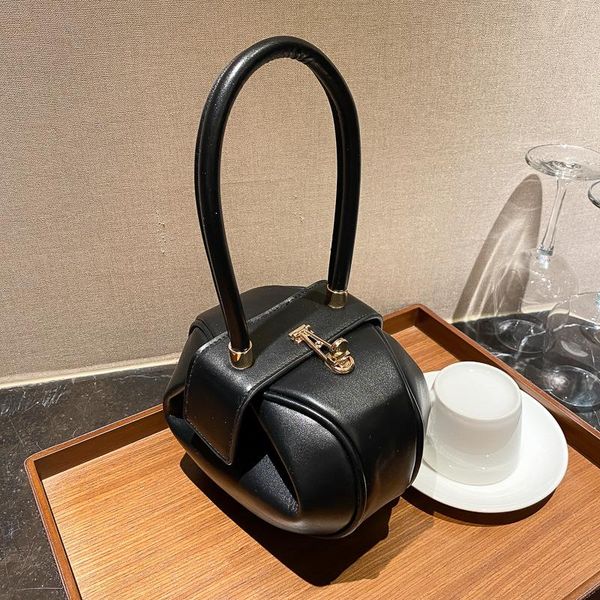 

cosmetic bags & cases vip12