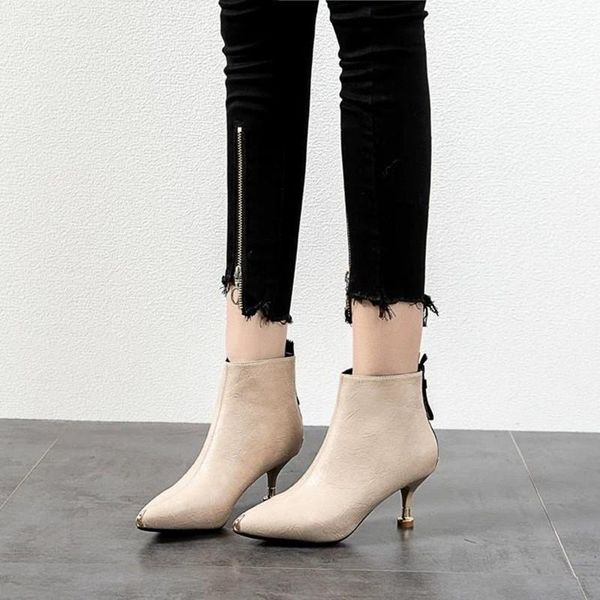 Sapatos de vestido botes Femmes Mulheres Bonito Ponthed Toe de Alta Qualidade PU Couro Voltar Zíper Calcanhar Botas de tornozelo para outono inverno botas G9203