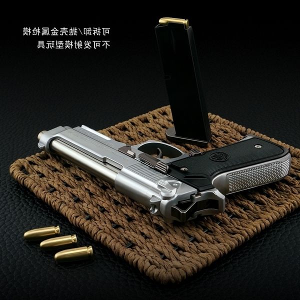 

231: 2.05 alloy beretta m92a1 gun model toy ornaments collection can be thrown, disassembled and not launched