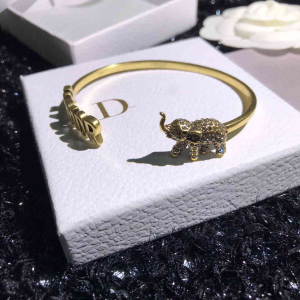 

2021 new letter elephant rhinestone bracelet simple fashion temperament jewelry women, Black