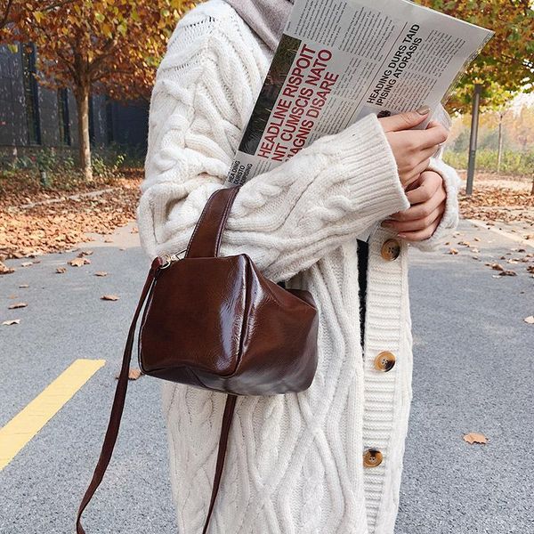 

portable large capacity shoulder bag for women evening bags