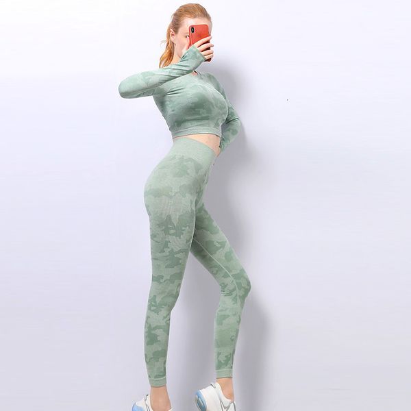 

seamless cut out quick drying camouflage fitness suit two piece yoga, Gray
