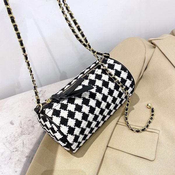 

handbag bag 2021 fashion lattice cylinder mobile phone bag versatile armpit messenger shoulder, Black;red