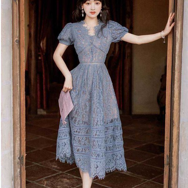 estate Moda Corea Temperamento Donne eleganti con scollo a V manica a sbuffo in pizzo scava fuori abiti abiti 210531