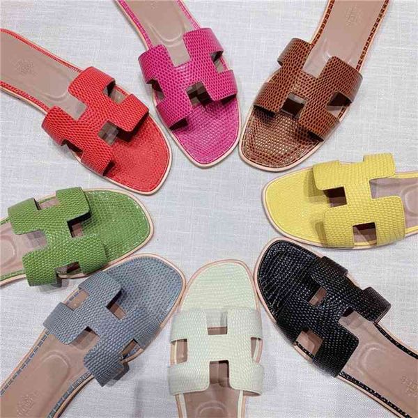 

lizard 2021 new summer women sandals leather large size half, Black