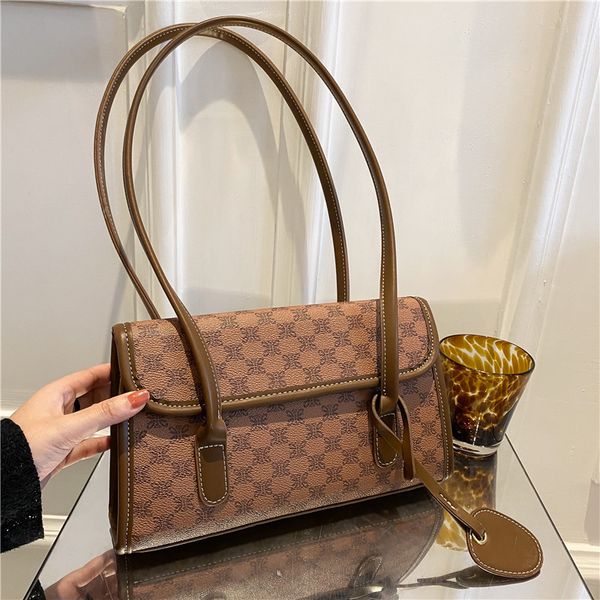 

80% off outlet store september bag female autumn new one shoulder armpit portable small square factory online sale, Black;red