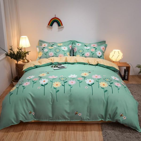 

bedding sets smoothÂ &Â soft 130 gsm microfiber king ,twin ,full size,bedding set 4 in 1,1 duvet cover ,2 pillow shams and 1 bed sheet