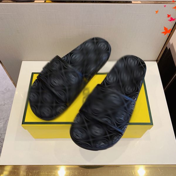 

2021 slipper designer slide summer sandals fashion men beach indoor flat flip flops leather luxurys shoes mens slippers with box size 39-45, Black
