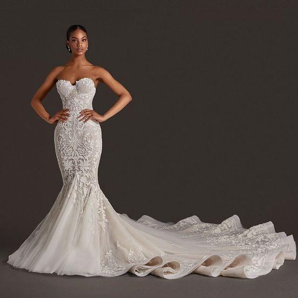 

elegant beaded mermaid wedding dresses bridal gowns lace appliqued sweetheart sleeveless sweep train robe de mariÃ©e, White