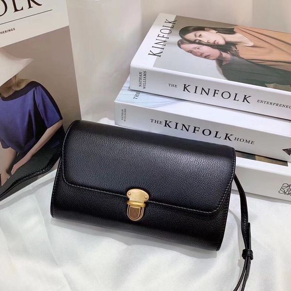 

luxury multi pochette hourglass bag designer p family bags 2021 c nylon mini hanghhangbag akend l zhouzhoubao123 g telfar quilted handbags h