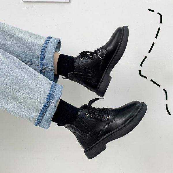 

boots female winter with velvet 2021 joker flat small short british autumn wind black wet shoes