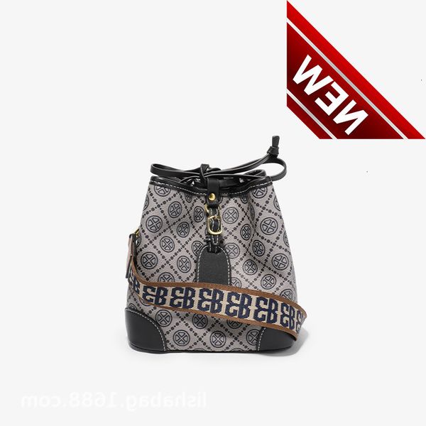 

small light luxury large flower bucket female 2022 new high-grade texture autumn and winter messenger bag