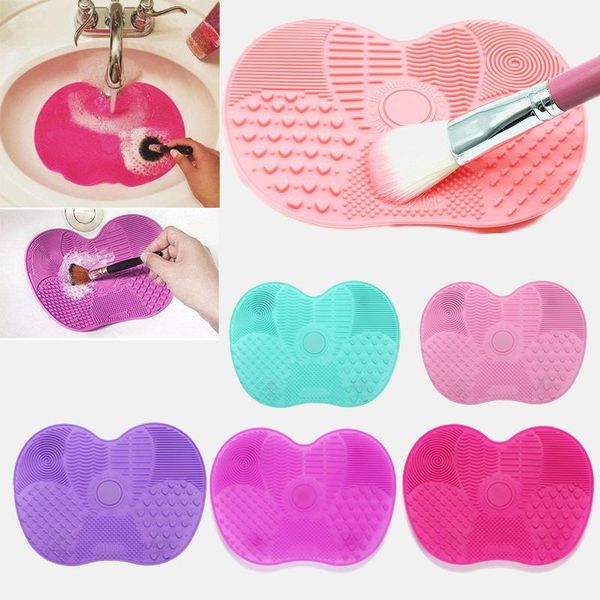 

cosmetic bags & cases cleaner mat silicone makeup brush portable pad washing tool for brushes d88