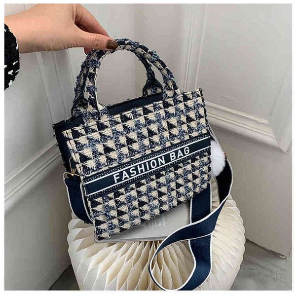

80% off shop clearance bag women's bag 2022 winter trend printing checkerboard single shoulder tote bag women's personalized hand