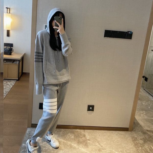 

autumn and winter 2020 new korean chao net red coat tb hooded sweater 8831, White