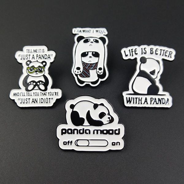 Pins, Broşlar Sevimli Panda Serisi Emaye Pins Moda Rozetleri Çanta Metal Pin DIY Takı Hediyeler Broş Giysi Sırt Çantası Şapkalar Jeans Için