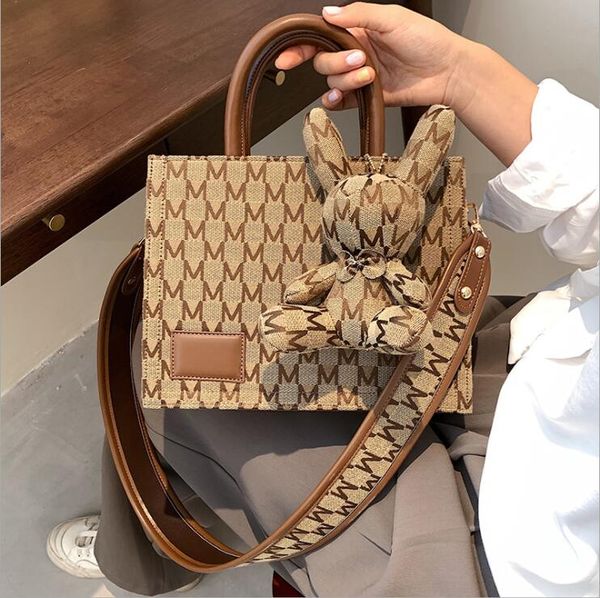 

high-quality woman printing bag fashion designer luxury shoulder bags messenger bale tote bunny pendant, Black;red