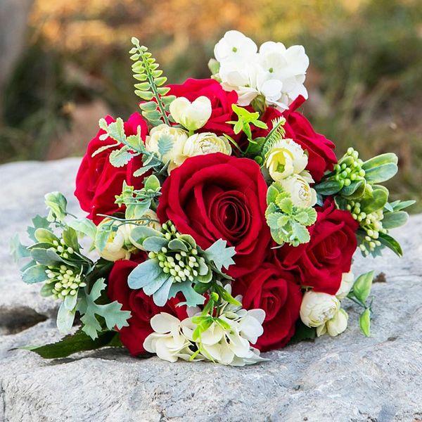 

wedding flowers 2021 hand-made bouquet for bridal mariage holding rose petals bride's accessories bridesmaid