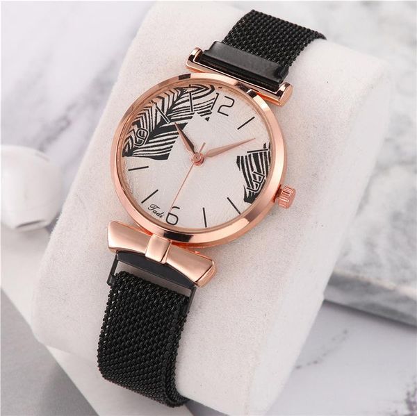 

wristwatches 2021 luxury ladies watch mesh alloy casual bracelet quartz clock relogio feminino, Slivery;brown