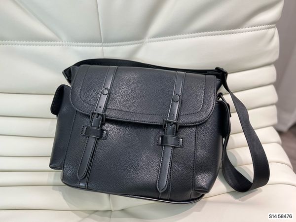 

2022 spring and summer new chriser messenger bag taurillon leather