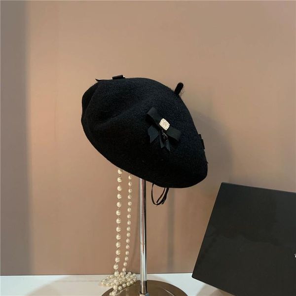 

berets autumn winter small bowknot removable pearl chain grace lady beret hat women leisure painter, Blue;gray